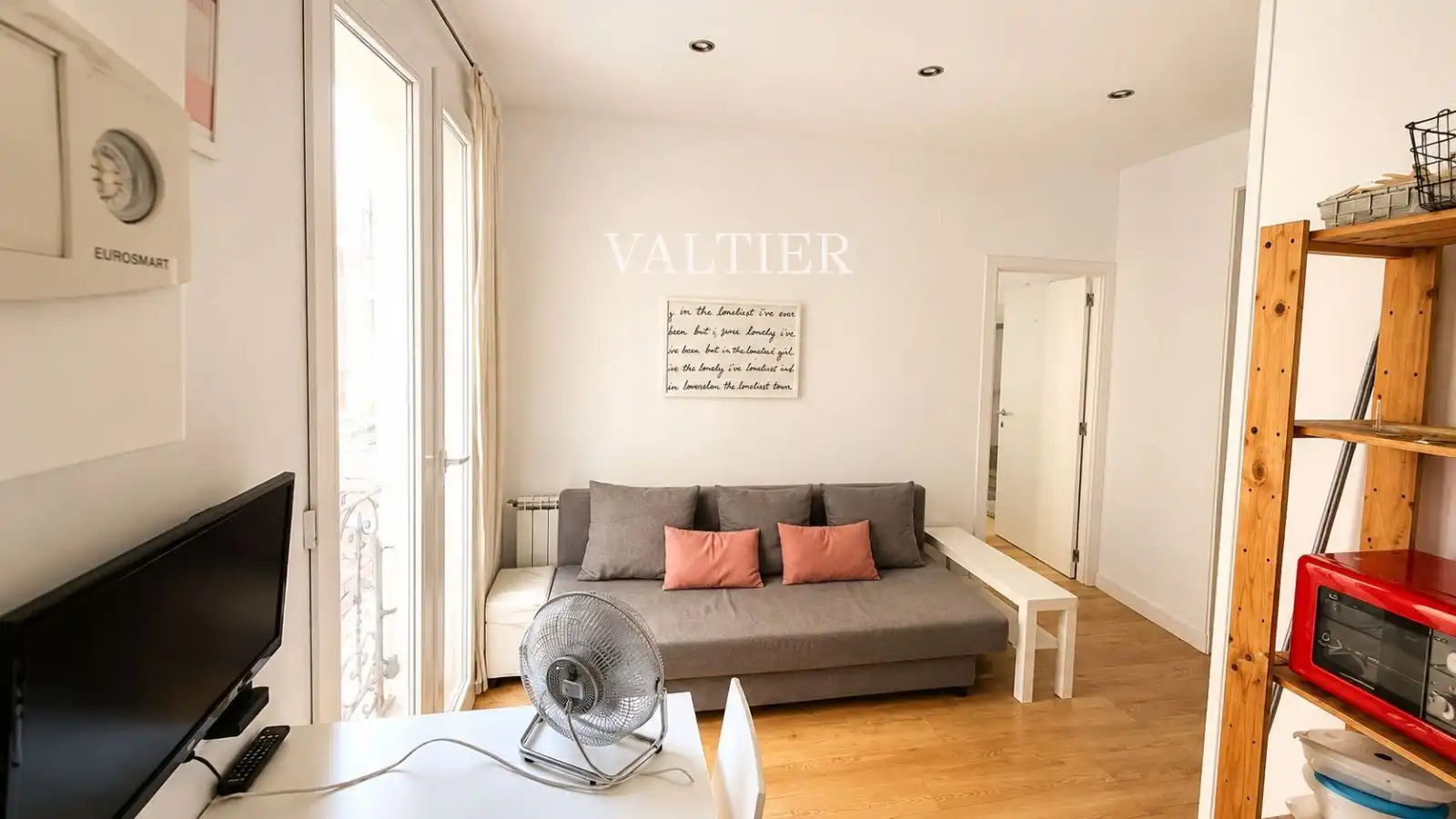 Living room of Attic for rent in Madrid  with Furnished