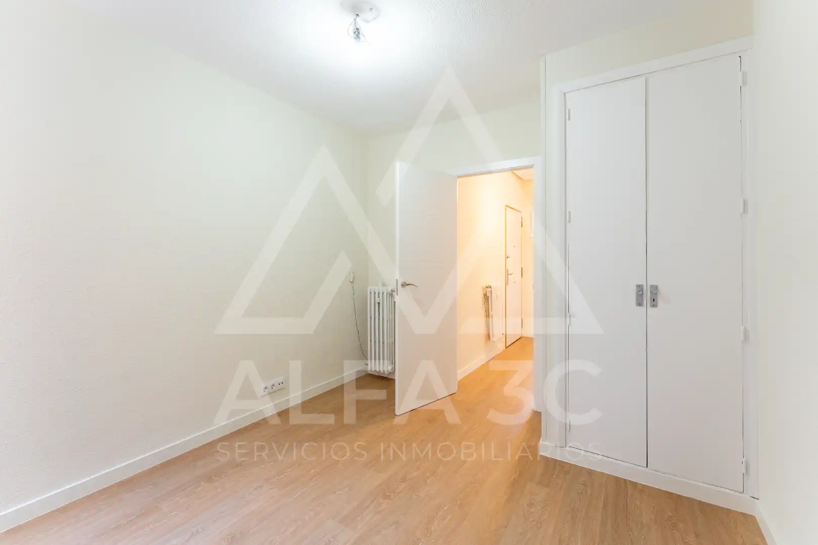 Flat for sale in Madrid  with Terrace
