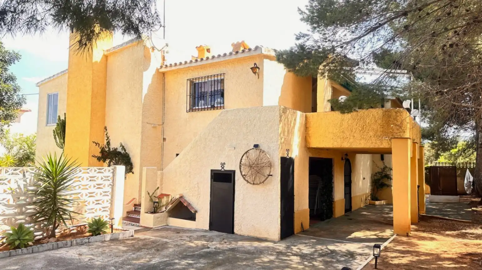 Detached house with pool for sale in El Montgó, imagen 12