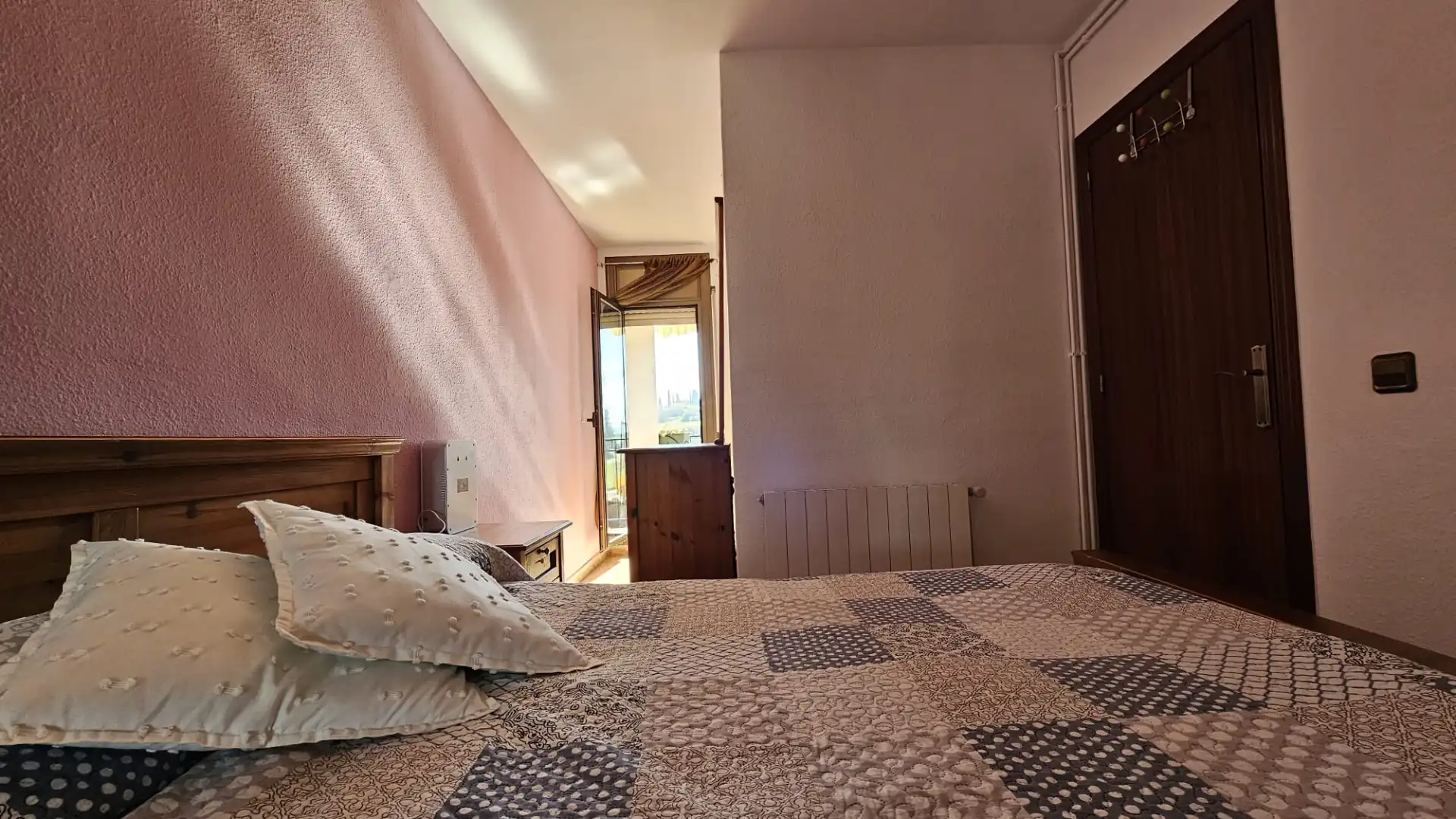 Habitación de Piso en venta en Rubí con Calefacción, Horno y Balcón