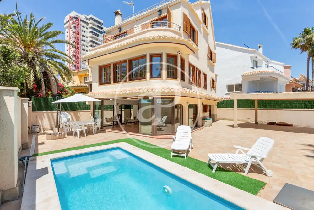 Exterior view of Houses for rent in La Pobla de Farnals  with Air Conditioner, Heating and Private garden