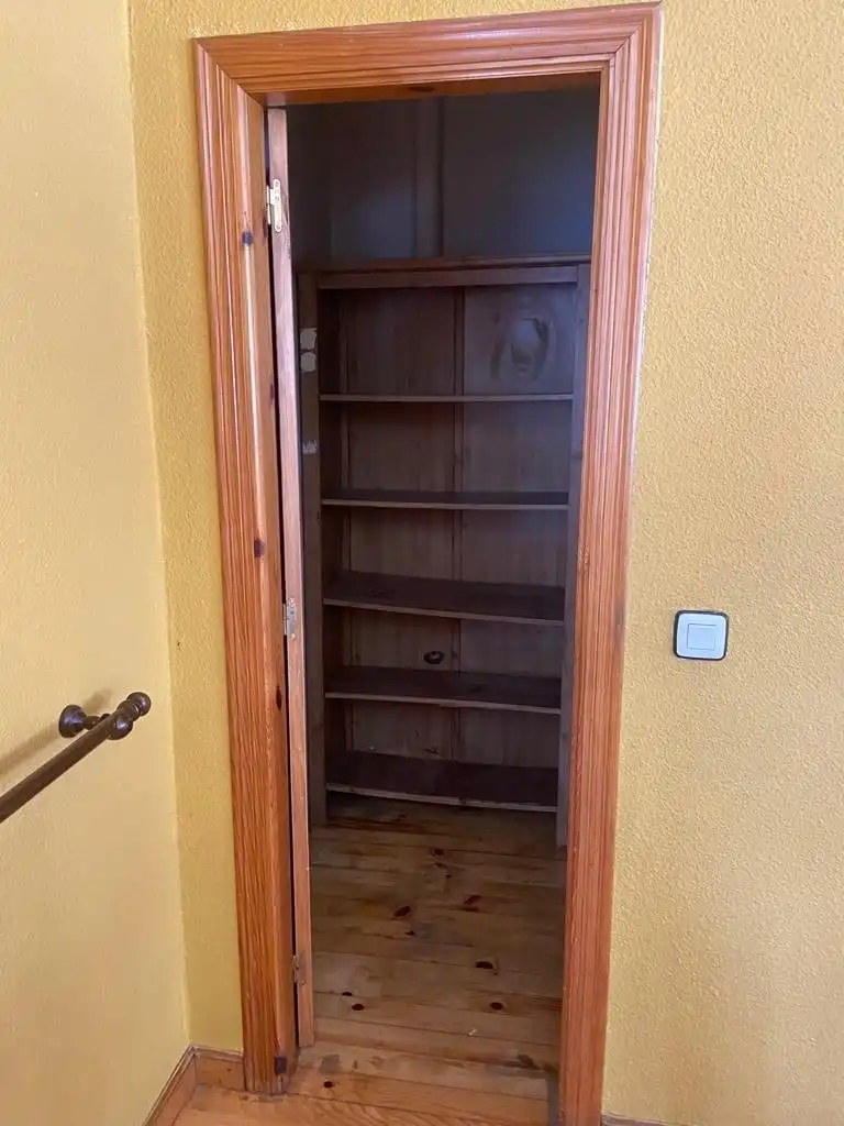 Local comercial en venda a Matallana de Torío, imagen 14