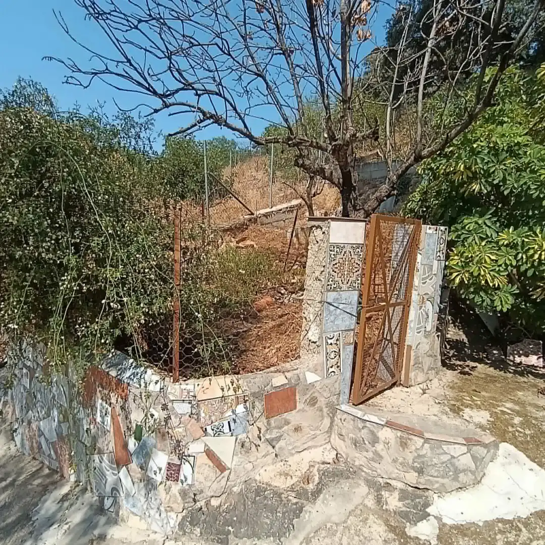 Finca rústica en venta en Iznájar con Aire acondicionado, Calefacción y Jardín privado