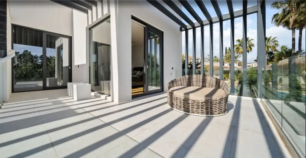Chalet con piscina en venta en Elviria - Cabopino, imagen 15