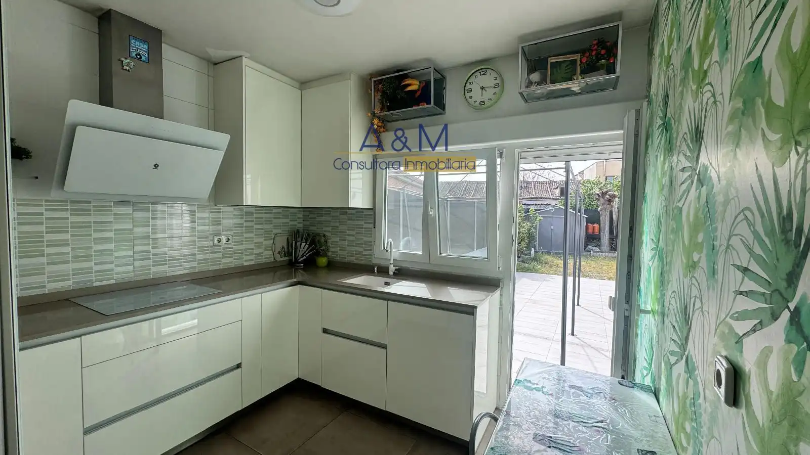 Cocina de Casa o chalet en venta en Viana de Cega con Calefacción, Amueblado y Horno