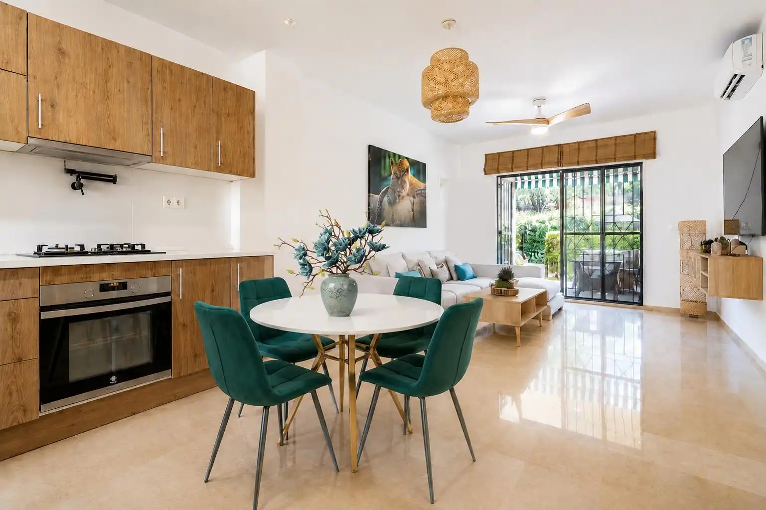 Apartamento con piscina en venta en Calle Jose Rivero 1, imagen 2