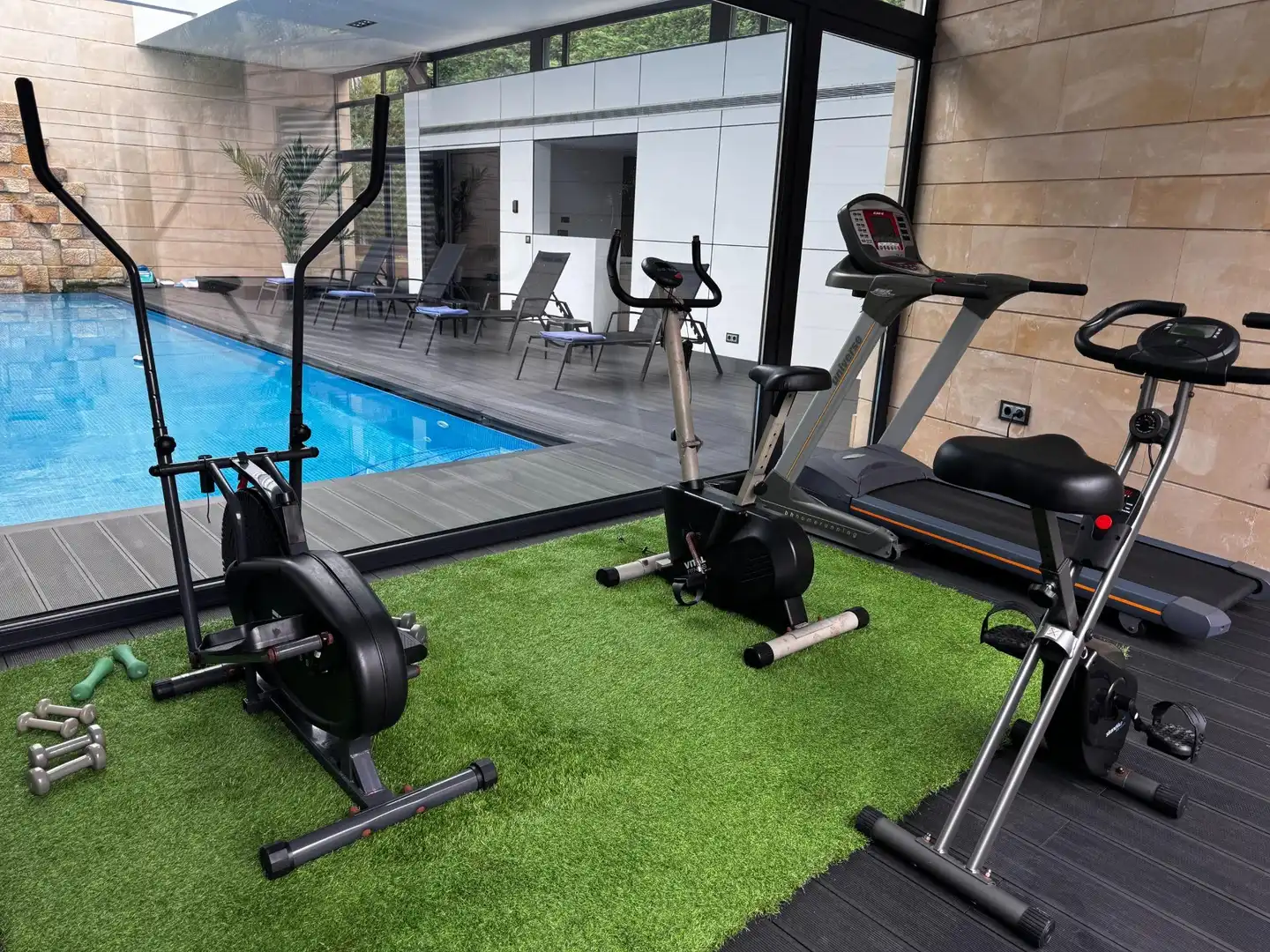 Chalet con terraza en venta en Calle Cortiguera, imagen 56
