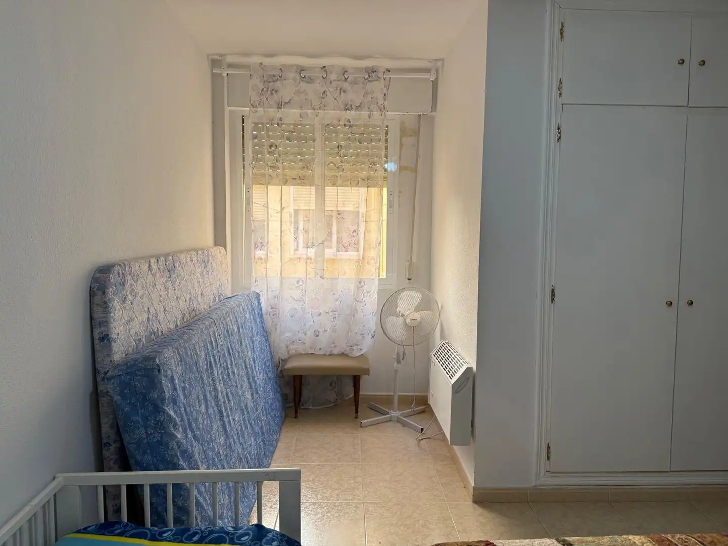 Bedroom of Flat for sale in Candeleda  with Air Conditioner and Heating