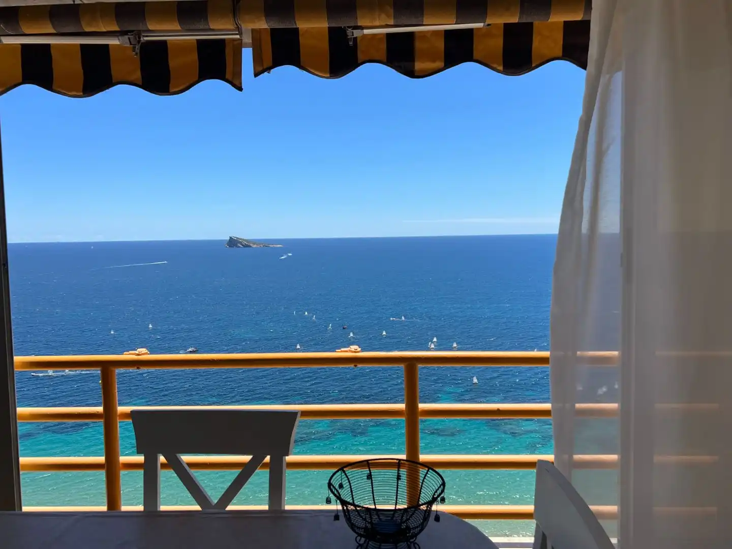 Apartment with lift to rent in Avenida de Uruguay 7