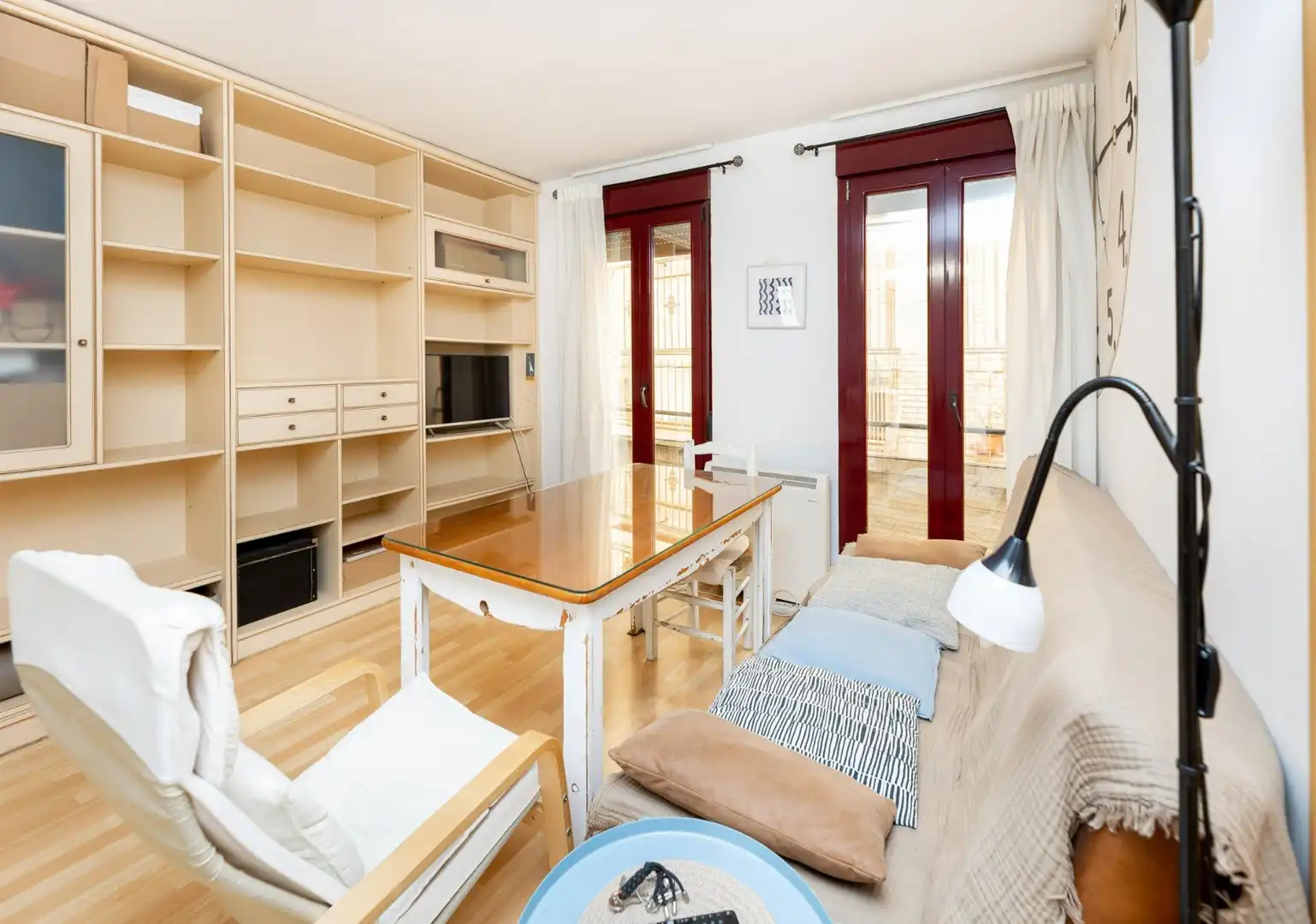 Apartamento con terraza en venta en Calle COMENDADORAS DE SANTIAGO, imagen 4