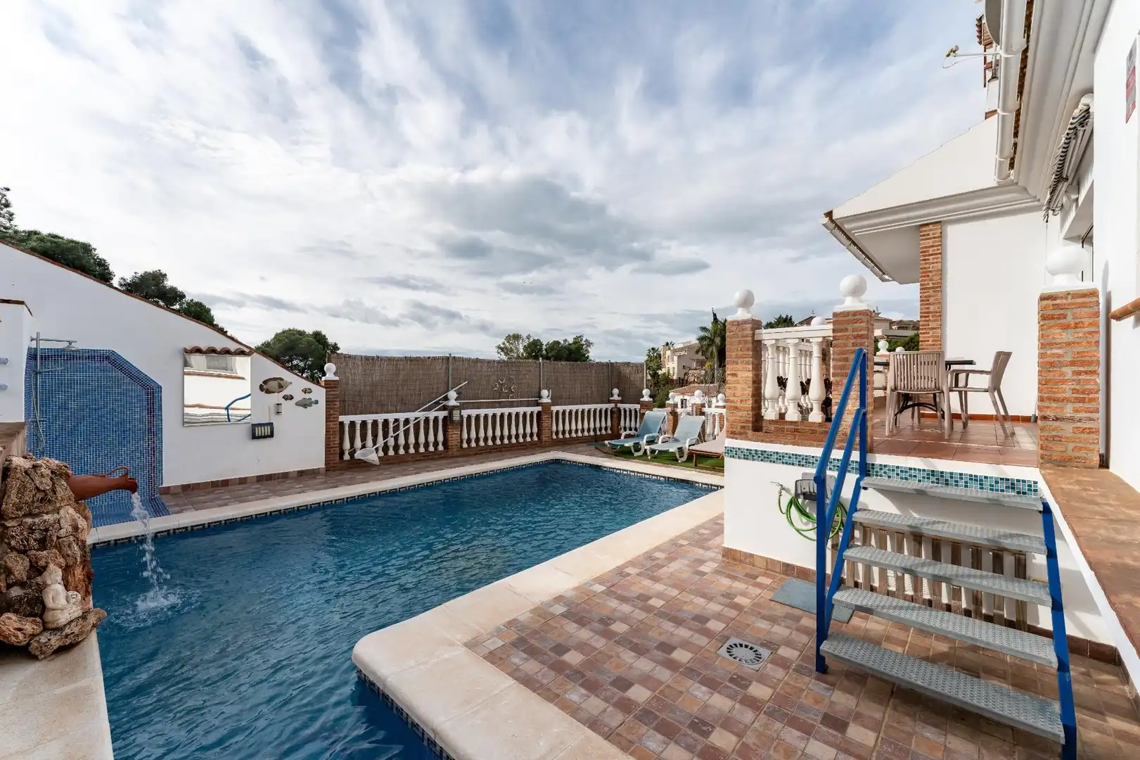 Piscina de Casa o chalet en venta en Vélez-Málaga con Piscina comunitaria