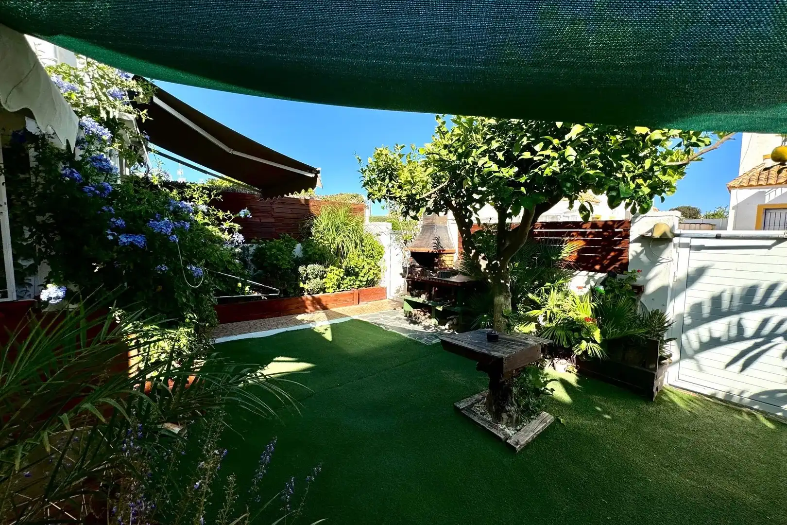 Terraza de Casa o chalet de alquiler en Torrevieja con Piscina