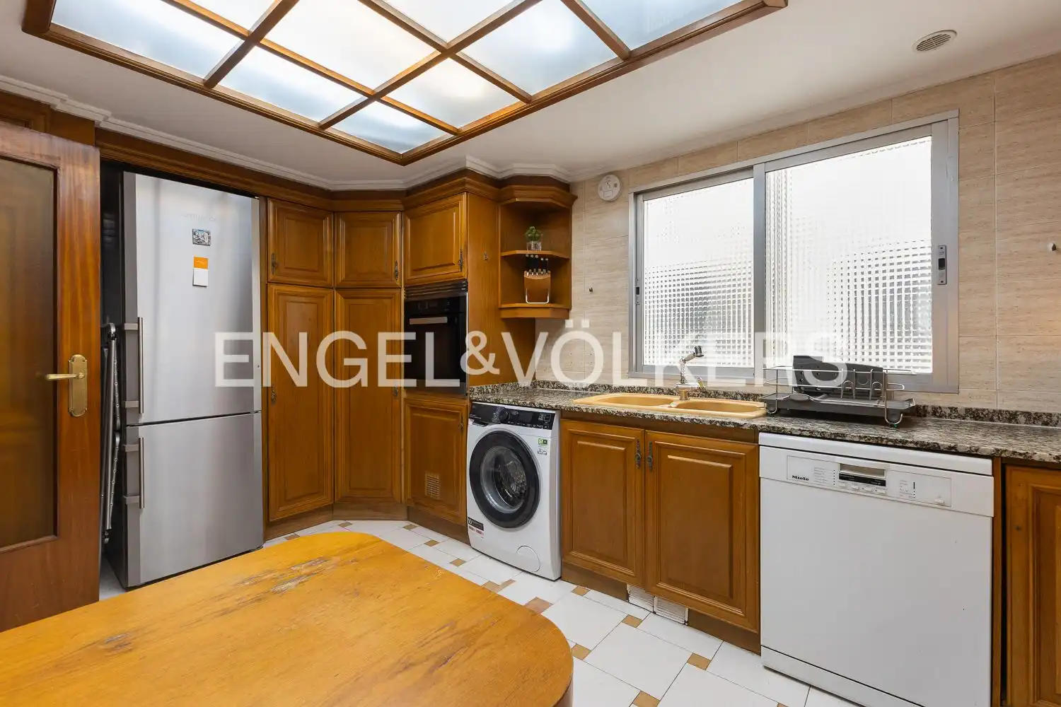 Cocina de Piso de alquiler en Valencia con Aire acondicionado, Calefacción y Parquet