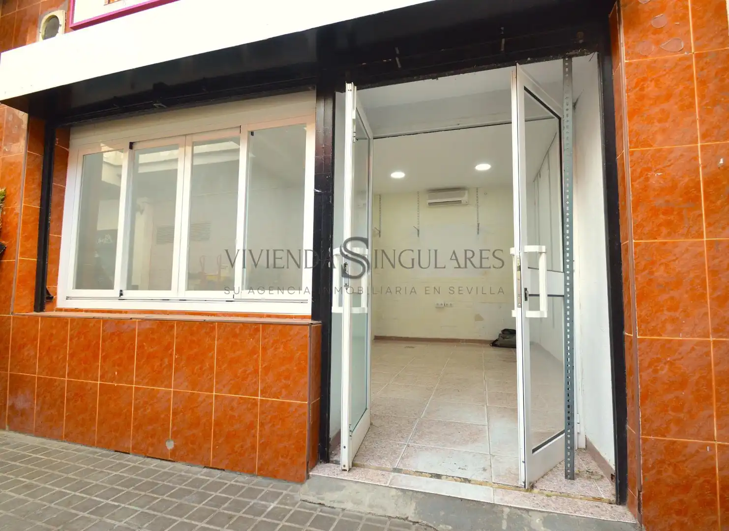 Local en venta en Sevilla con Aire acondicionado