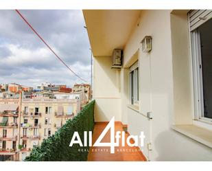 Exterior view of Attic to rent in  Barcelona Capital  with Air Conditioner, Heating and Parquet flooring