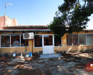 Vista exterior de Finca rústica en venda en San Vicente del Raspeig / Sant Vicent del Raspeig amb Aire condicionat