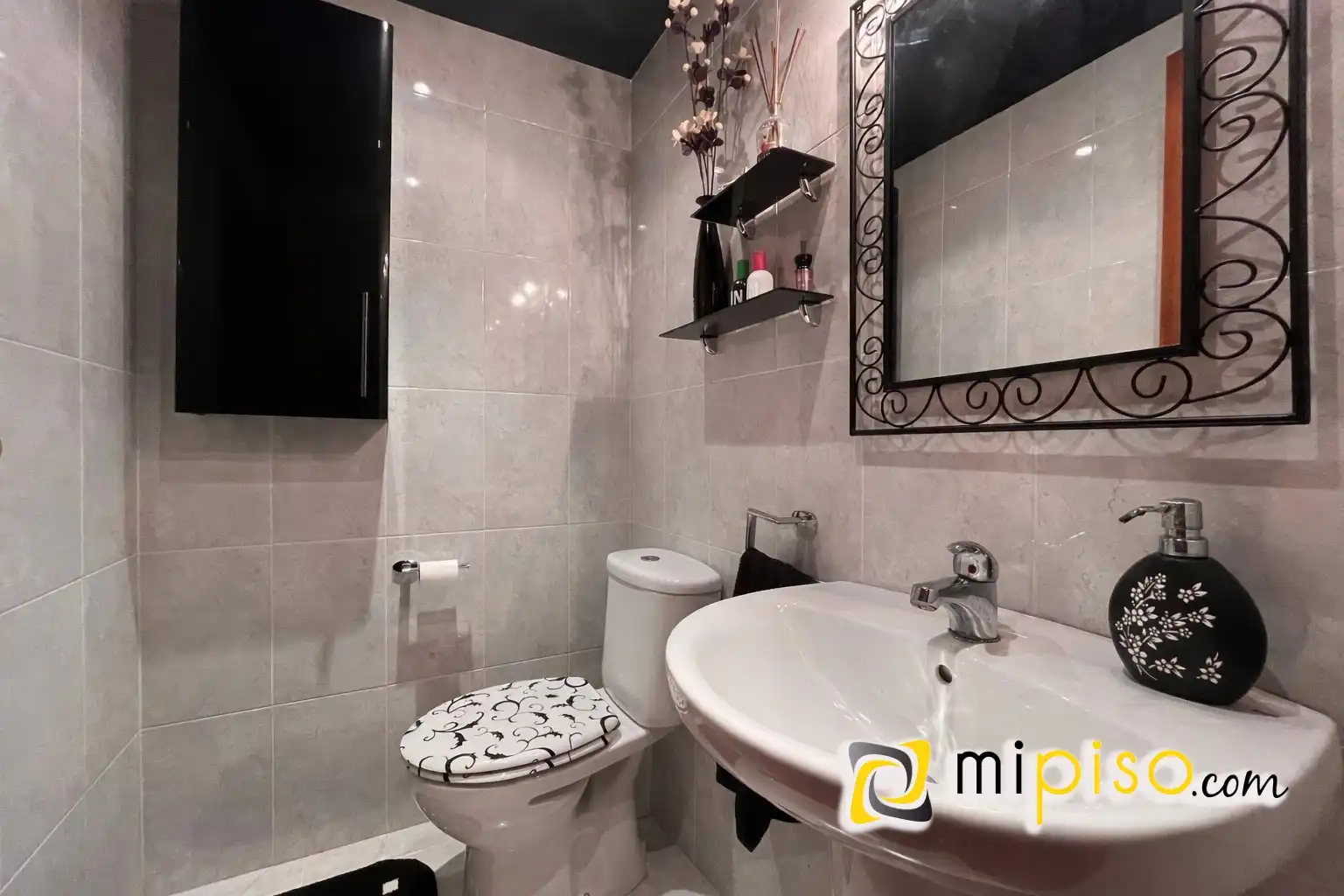 Bathroom of Flat for sale in Limpias  with Heating, Terrace and Furnished