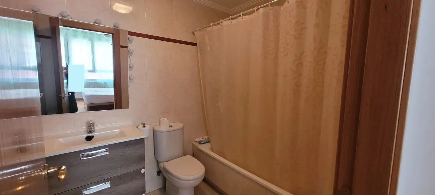 Baño de Piso en venta en Albacete con Calefacción y Trastero