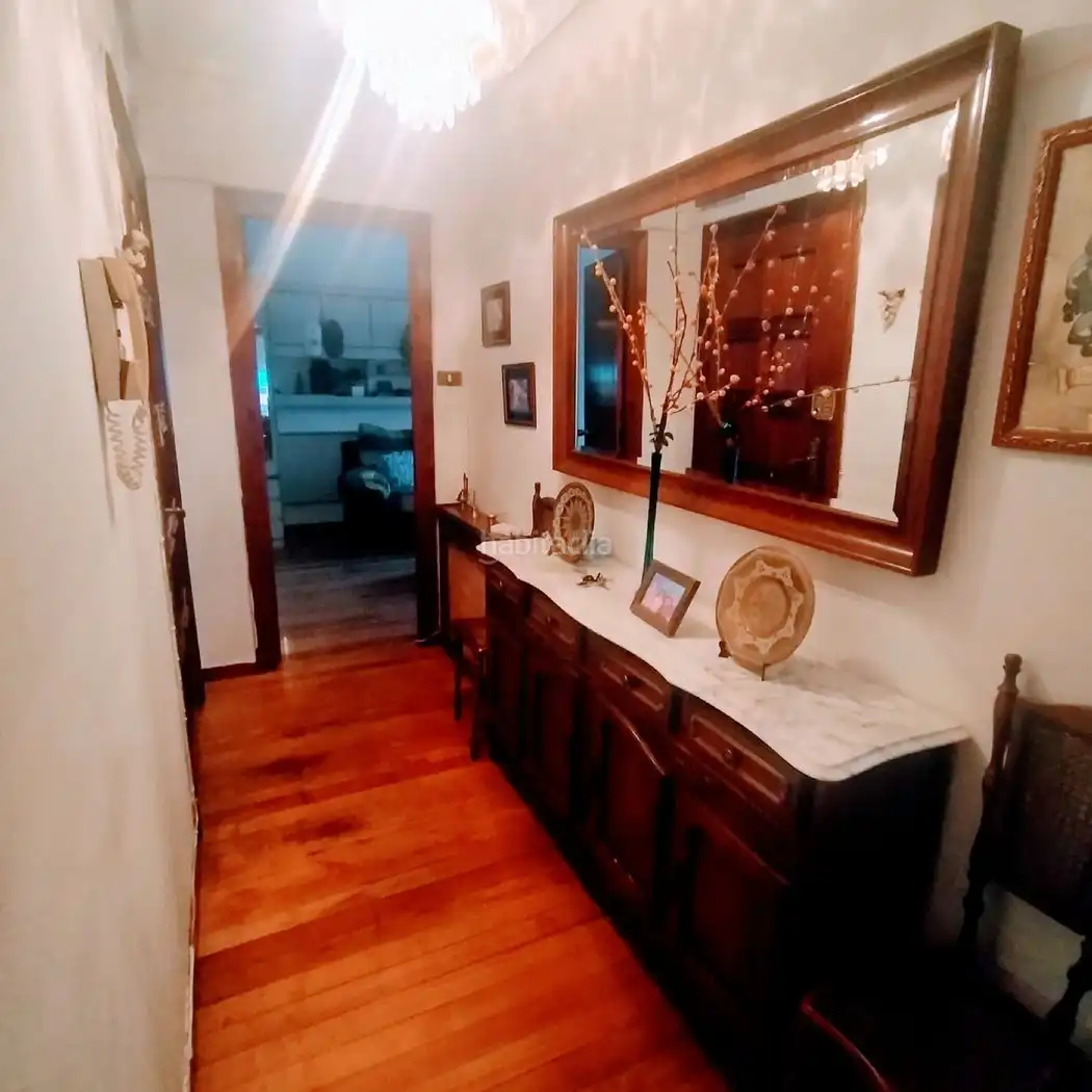 Piso con ascensor en venta en Calle García del Olmo 24, imagen 2