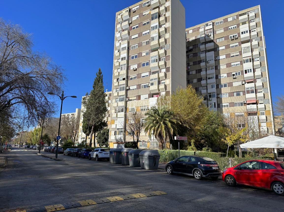 Exterior view of Flat for sale in Alcalá de Henares  with Heating and Terrace