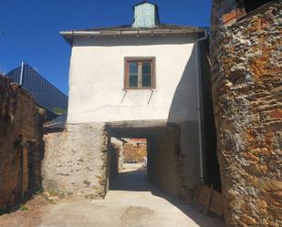 Außenansicht von Haus oder Chalet zum verkauf in Castropodame