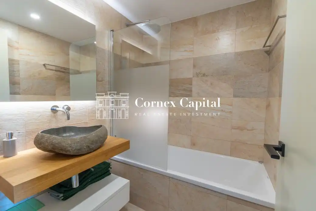Baño de Dúplex en venta en Gualta con Calefacción, Jardín privado y Terraza
