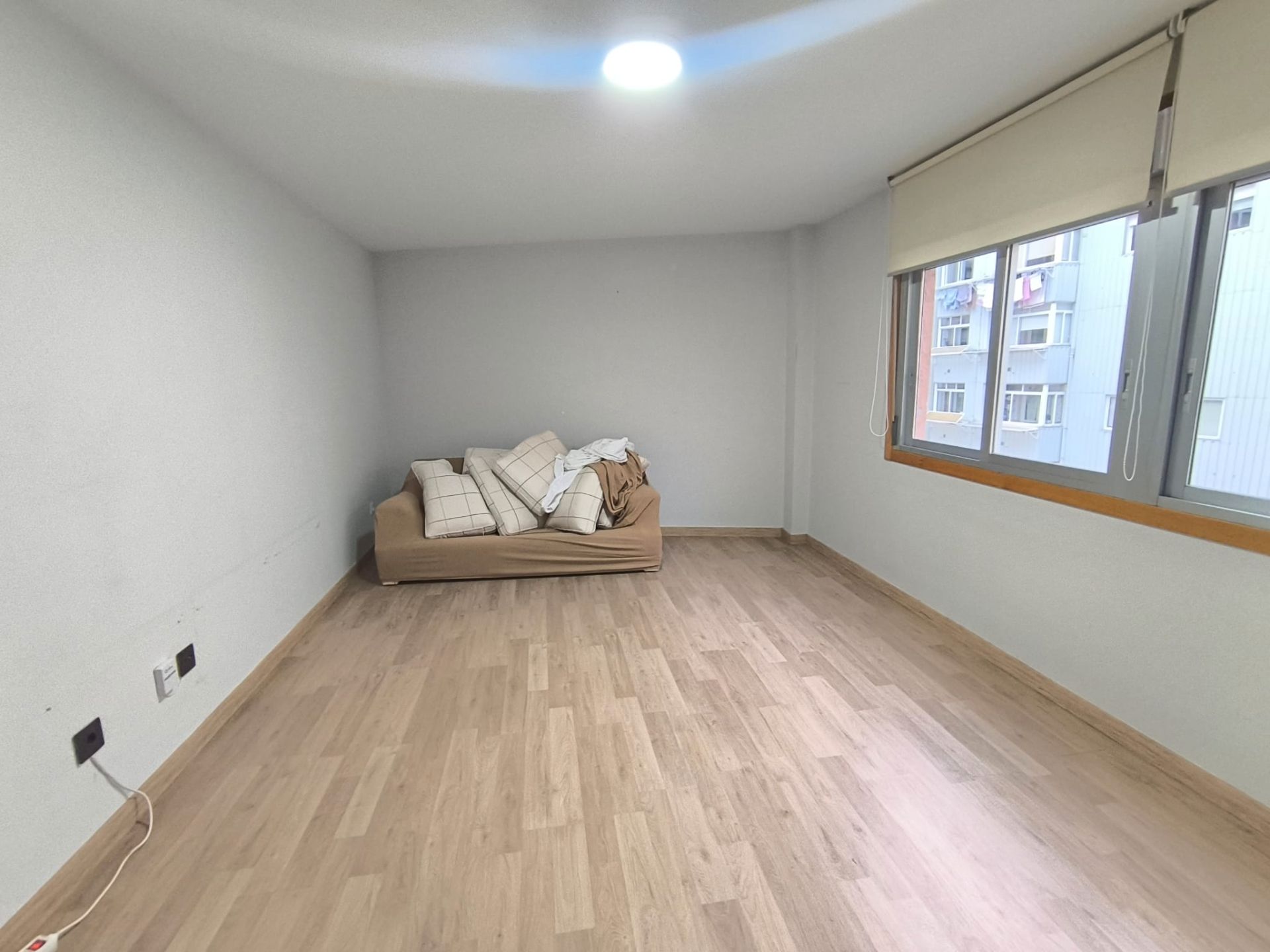 Habitación de Piso en venta en Pontevedra Capital  con Calefacción, Parquet y Horno