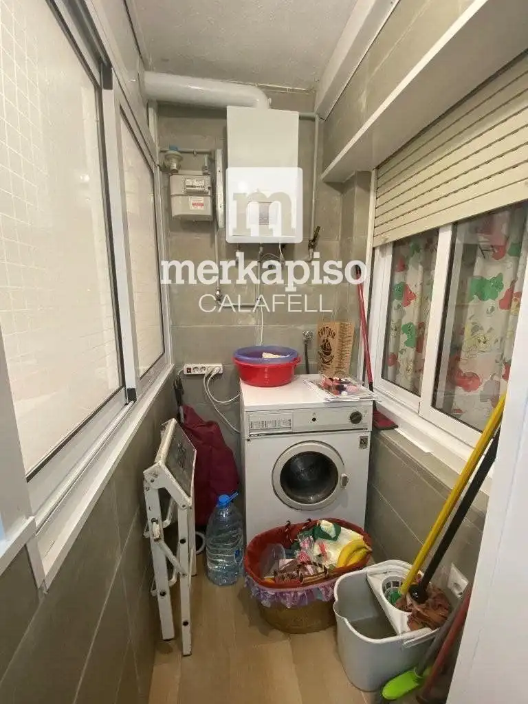 Habitación de Piso en venta en Calafell con Calefacción, Terraza y Trastero