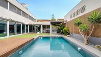 Piscina de Casa o xalet en venda en Sant Cugat del Vallès amb Aire condicionat, Terrassa i Piscina