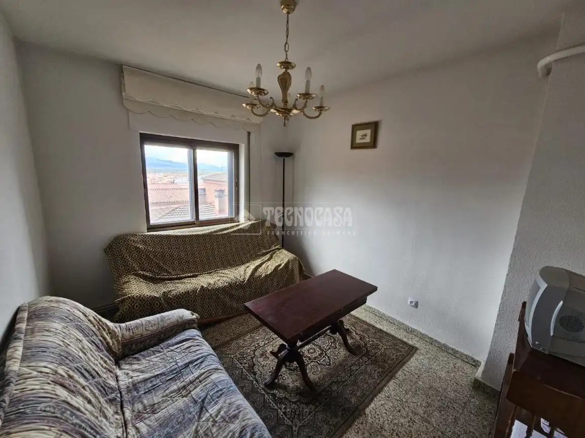Sala de estar de Piso en venta en Ávila con Calefacción y Terraza
