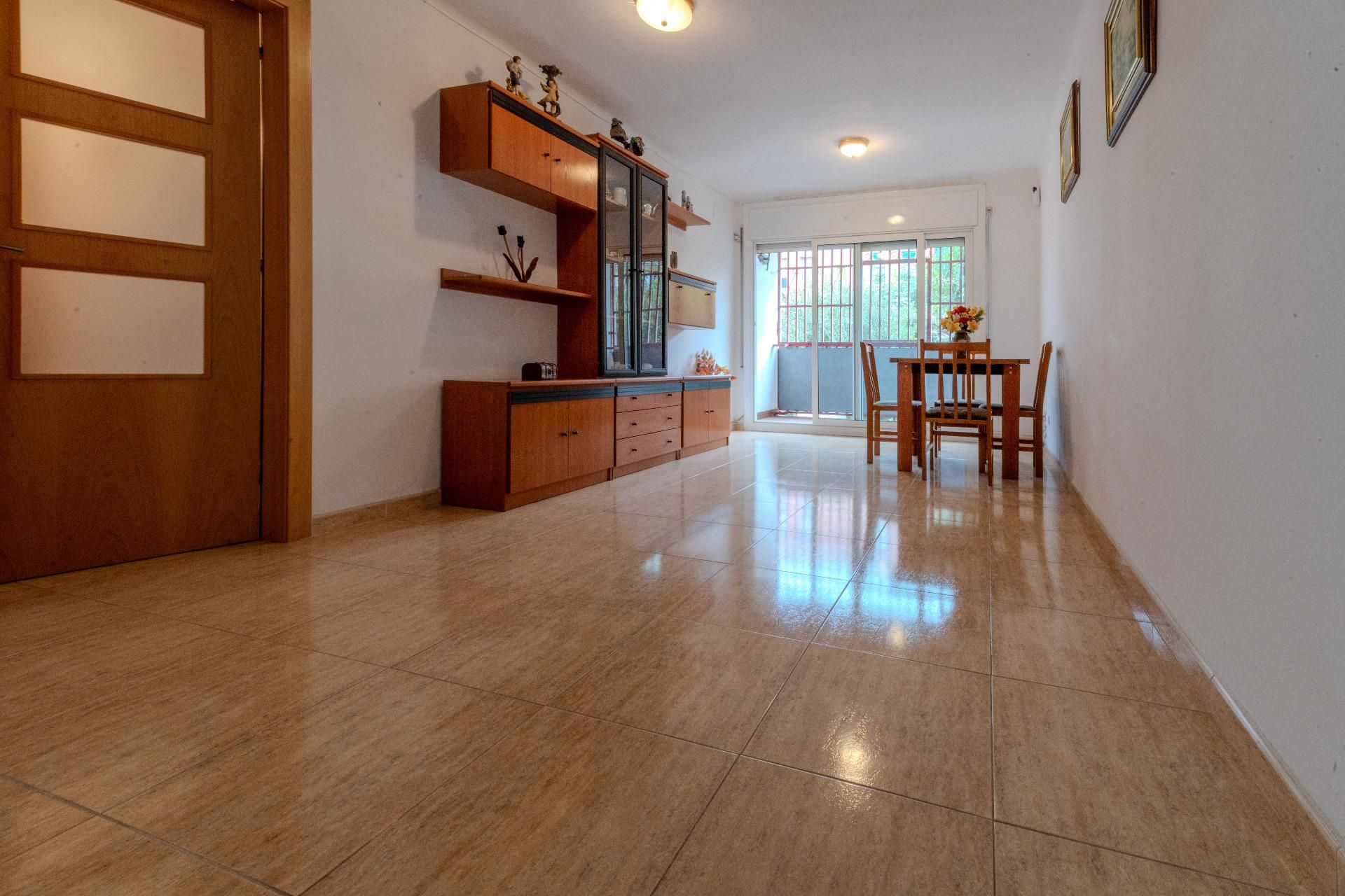 Planta baja en venta en Sabadell con Aire acondicionado, Calefacción y Jardín privado