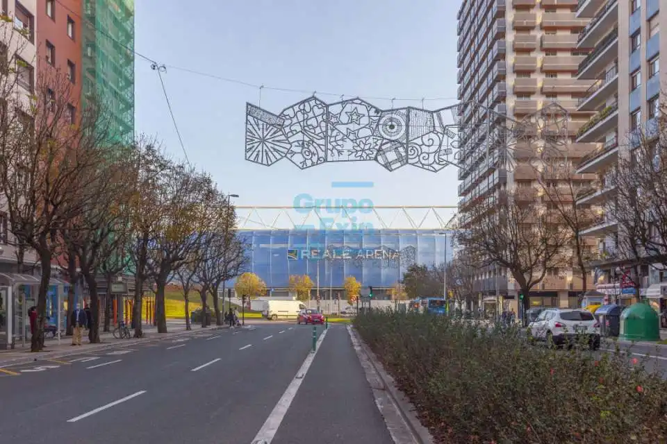 Gewerbefläche zum Verkauf in Madrid Etorbidea, imagen 2