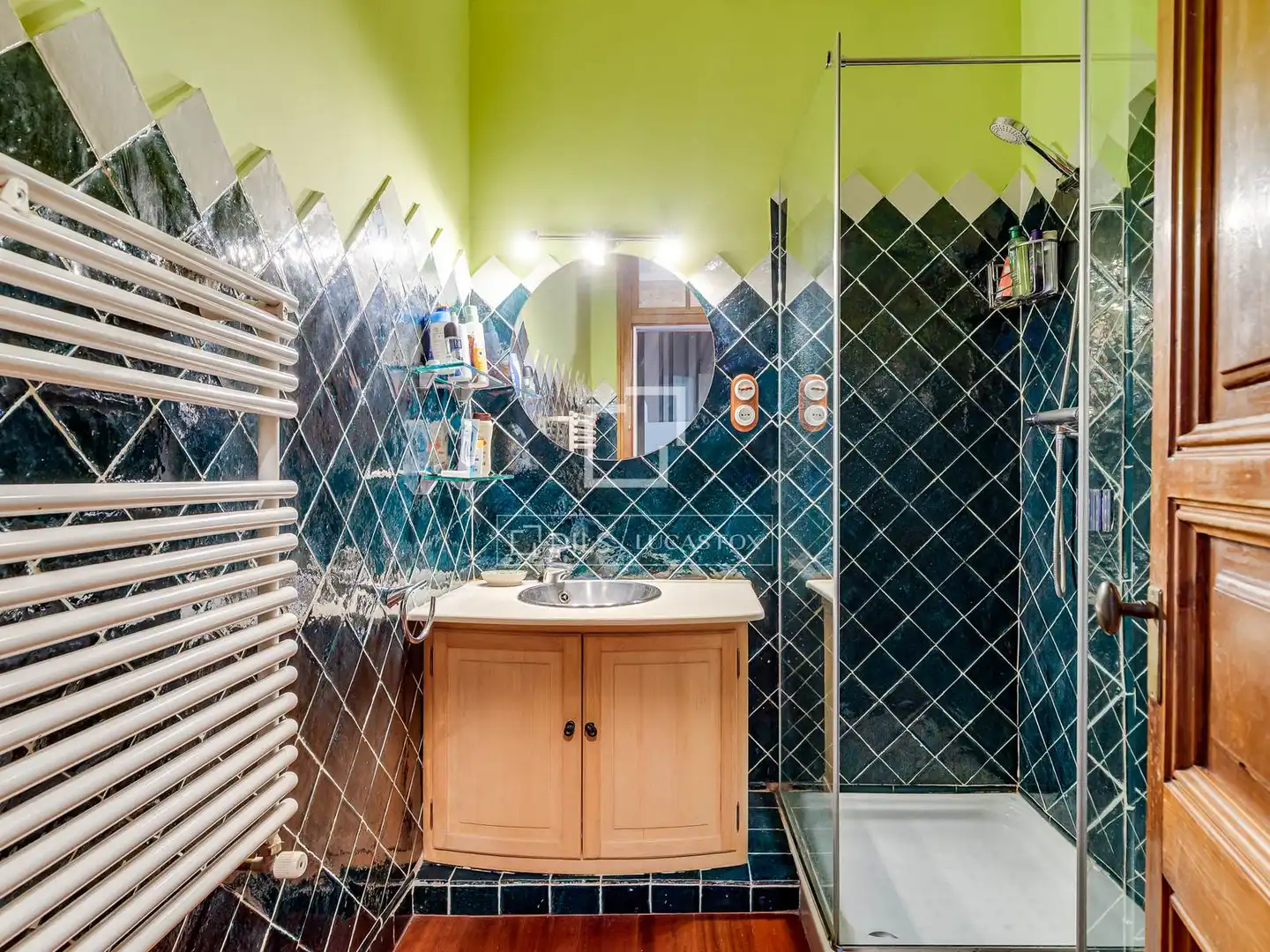 Baño de Piso en venta en Barcelona con Aire acondicionado, Calefacción y Terraza