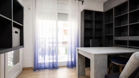 Foto 2 de Piso en venta en Carrer del Roure, La Roureda, Viladecans