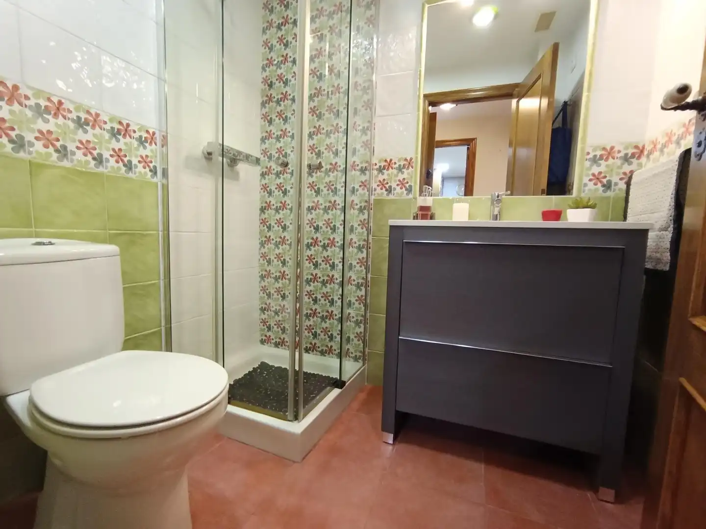 Badezimmer von Erdgeschoss zum Verkauf in Casco Urbano