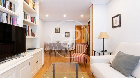 Foto 4 de Piso de alquiler en Calle de María de Guzmán, Ríos Rosas - Nuevos Ministerios, Madrid Capital