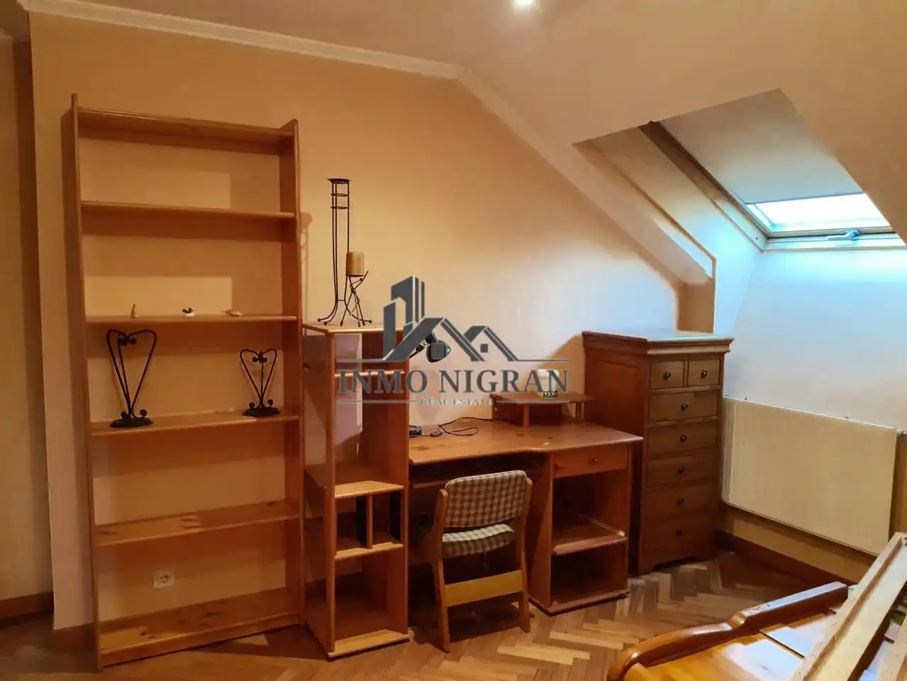 Schlafzimmer von Wohnungen zur Miete in Nigrán mit Möbliert