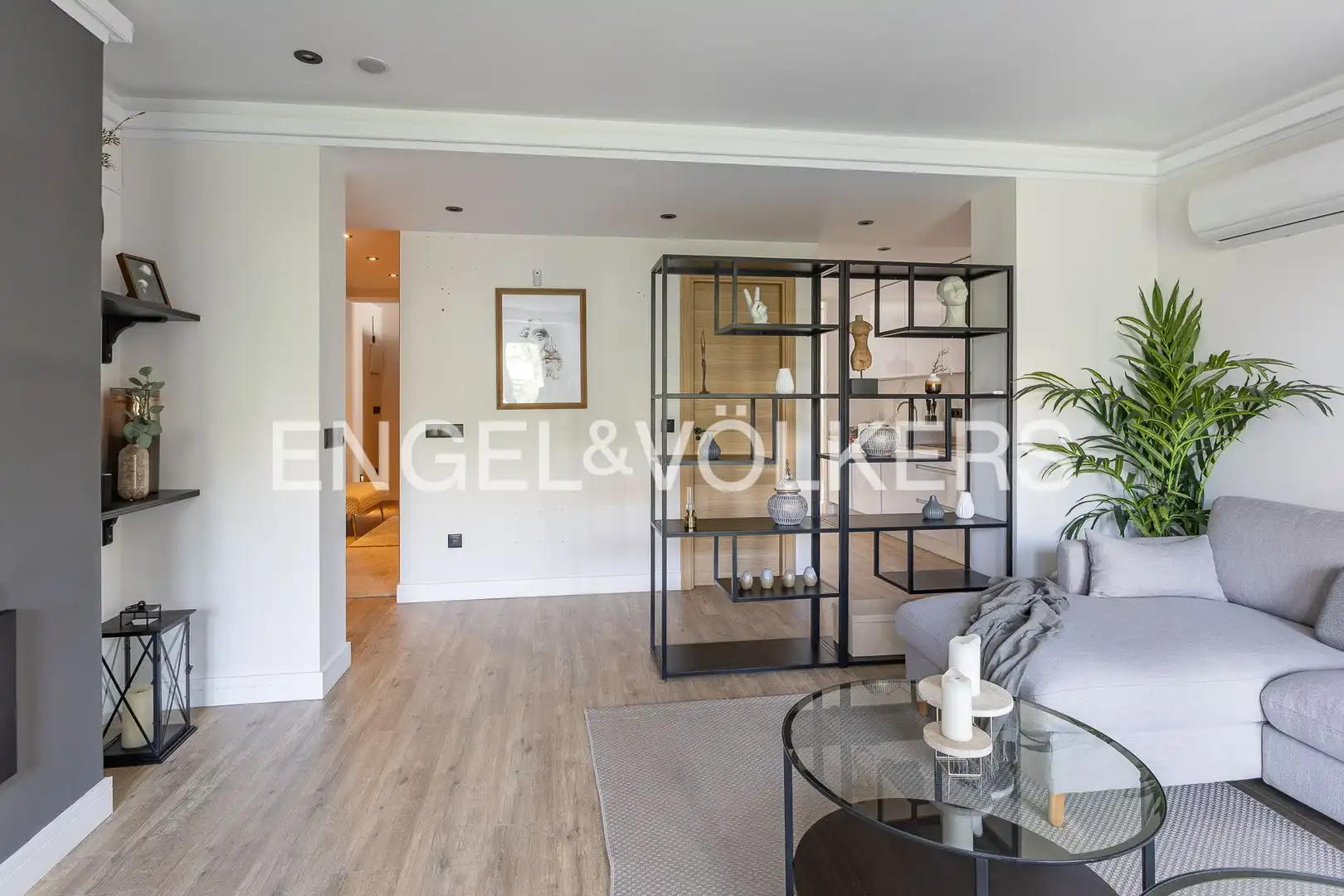 Living room of Flat for rent in Madrid  with Air Conditioner, Heating and Terrace