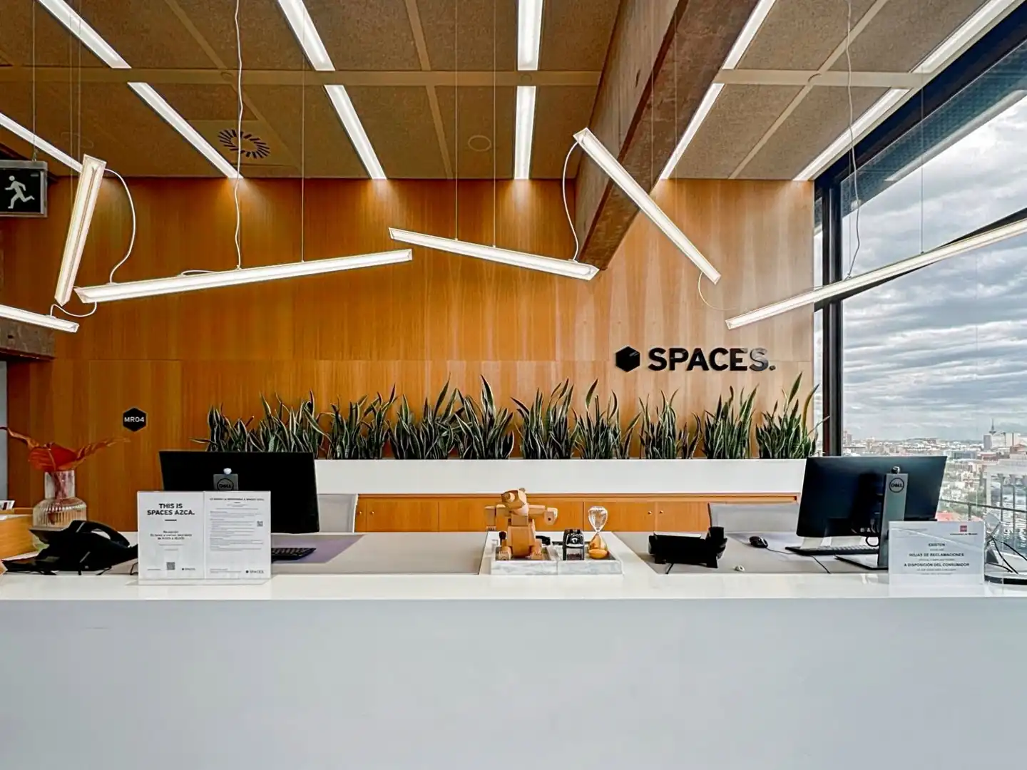 Büro zur Miete in Madrid mit Klimaanlage, Heizung und Möbliert