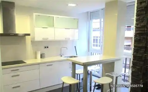 Cocina de Piso de alquiler en Cartagena con Aire acondicionado, Parquet y Amueblado