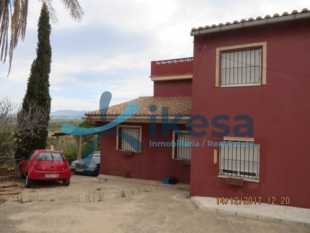 Casa-chalet en Venta en Cortes - Huertas