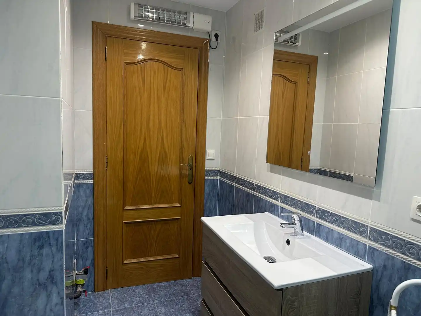 Bany de Apartament en venda en Sant Joan d'Alacant amb Aire condicionat, Terrassa i Forn