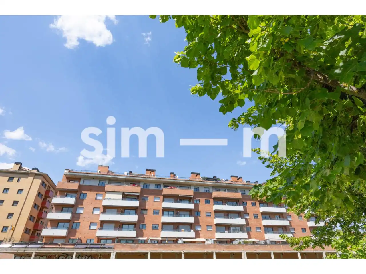 Exterior view of Flat for sale in Vic  with Heating, Parquet flooring and Terrace