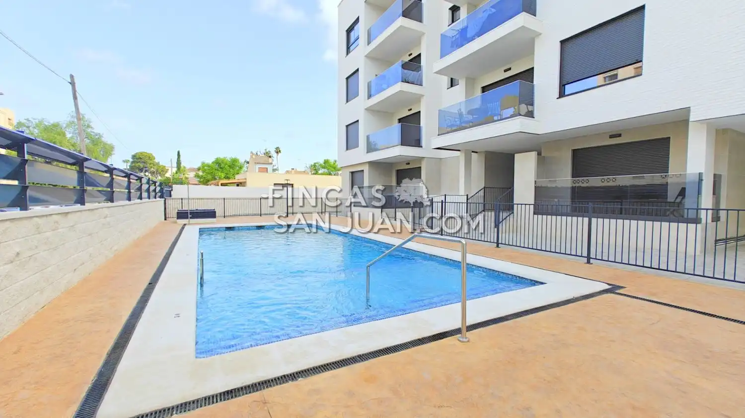 Piscina de Piso de alquiler en Sant Joan d'Alacant con Terraza, Trastero y Piscina comunitaria