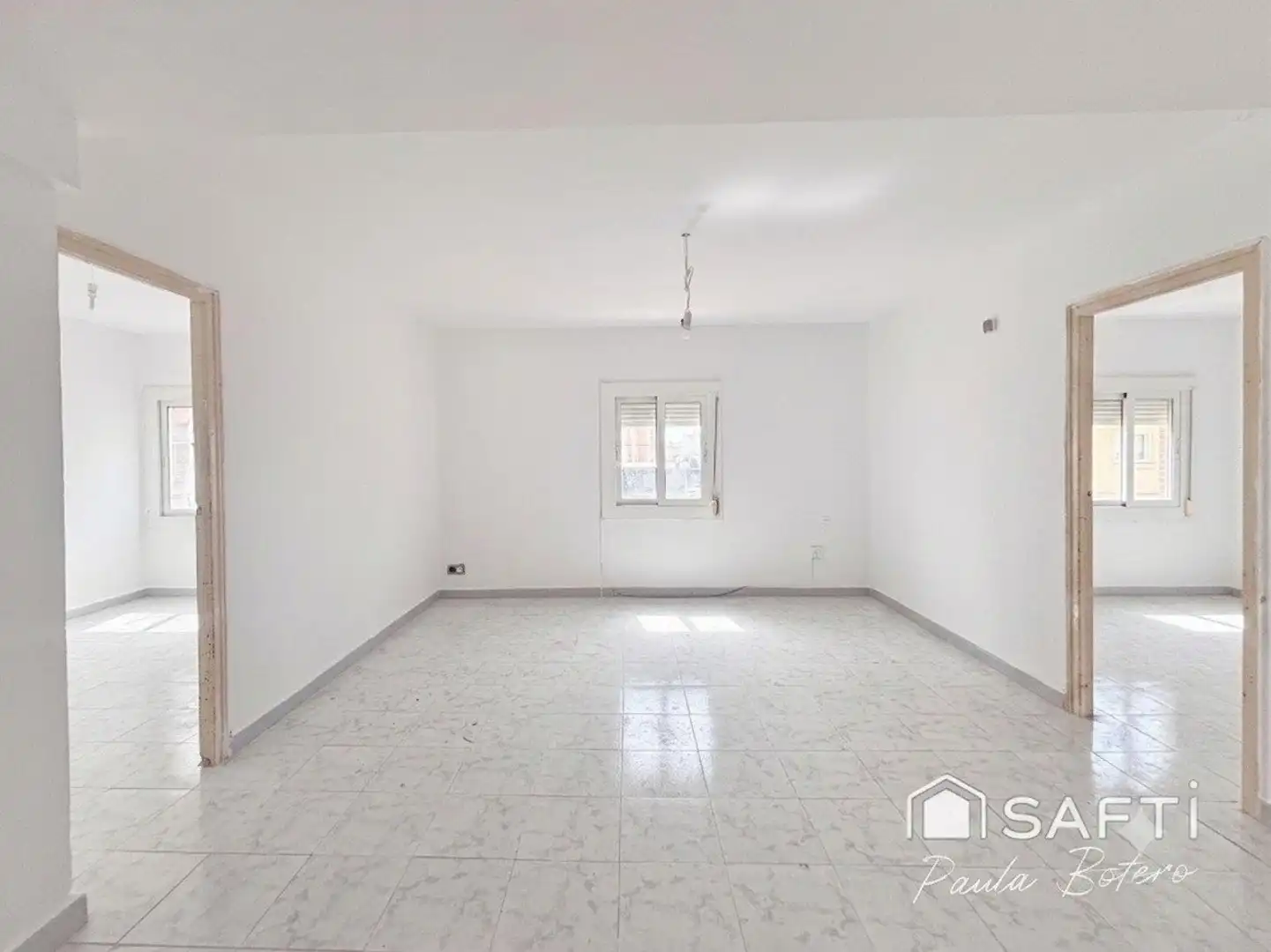 Sala d'estar de Pis en venda en Vilanova i la Geltrú amb Calefacció
