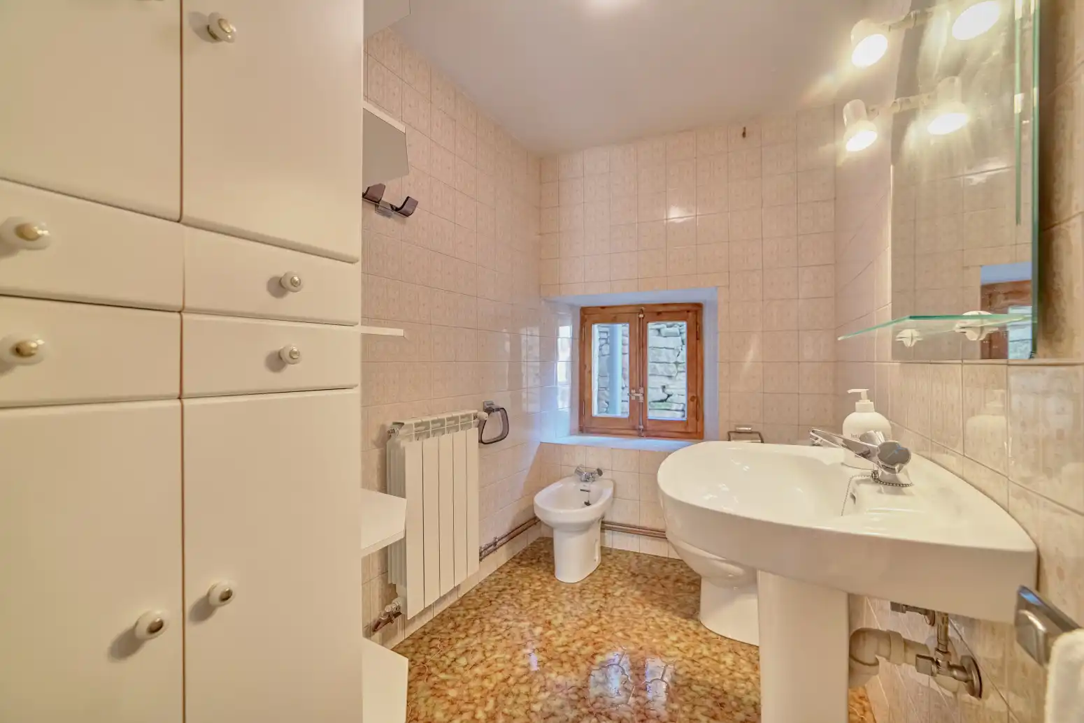 Bathroom of Detached homes for sale in Liédena  with Heating, Terrace and Storage room