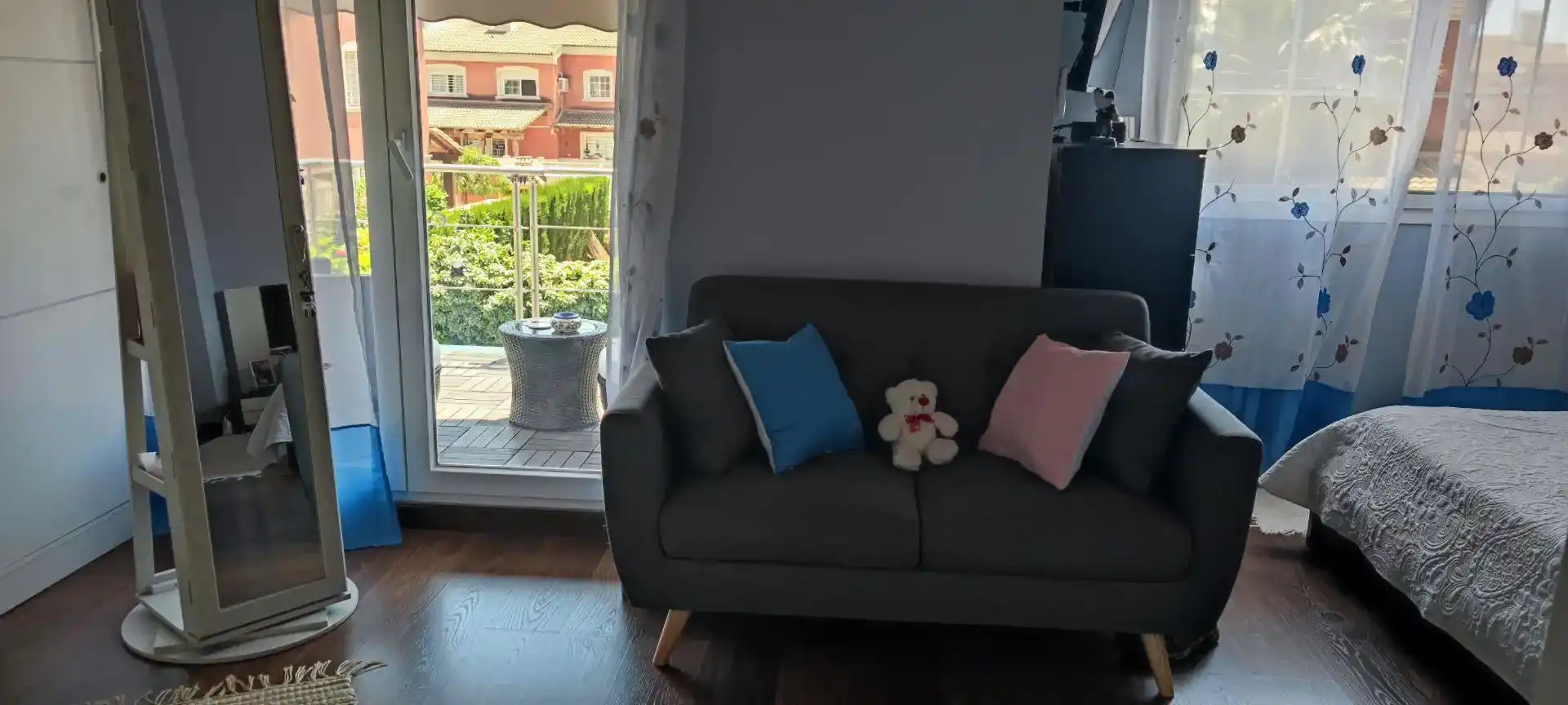 Sala d'estar de Casa o xalet en venda en La Pobla de Vallbona