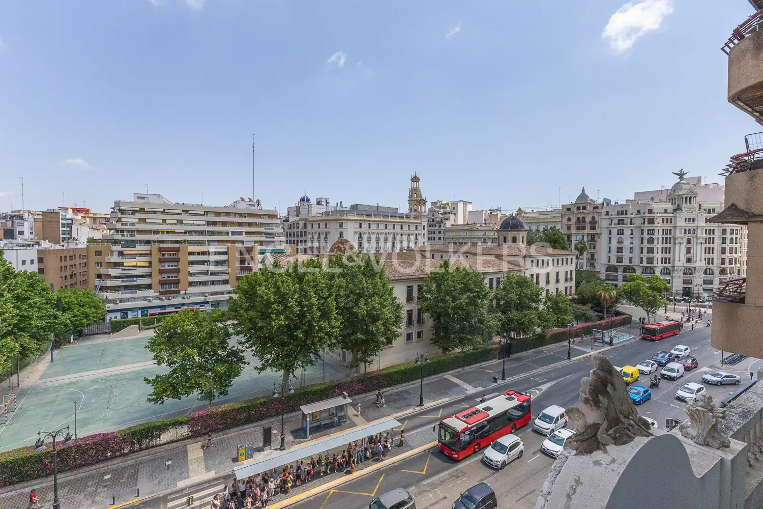 Vista exterior de Piso en venta en Valencia con Aire acondicionado, Calefacción y Terraza