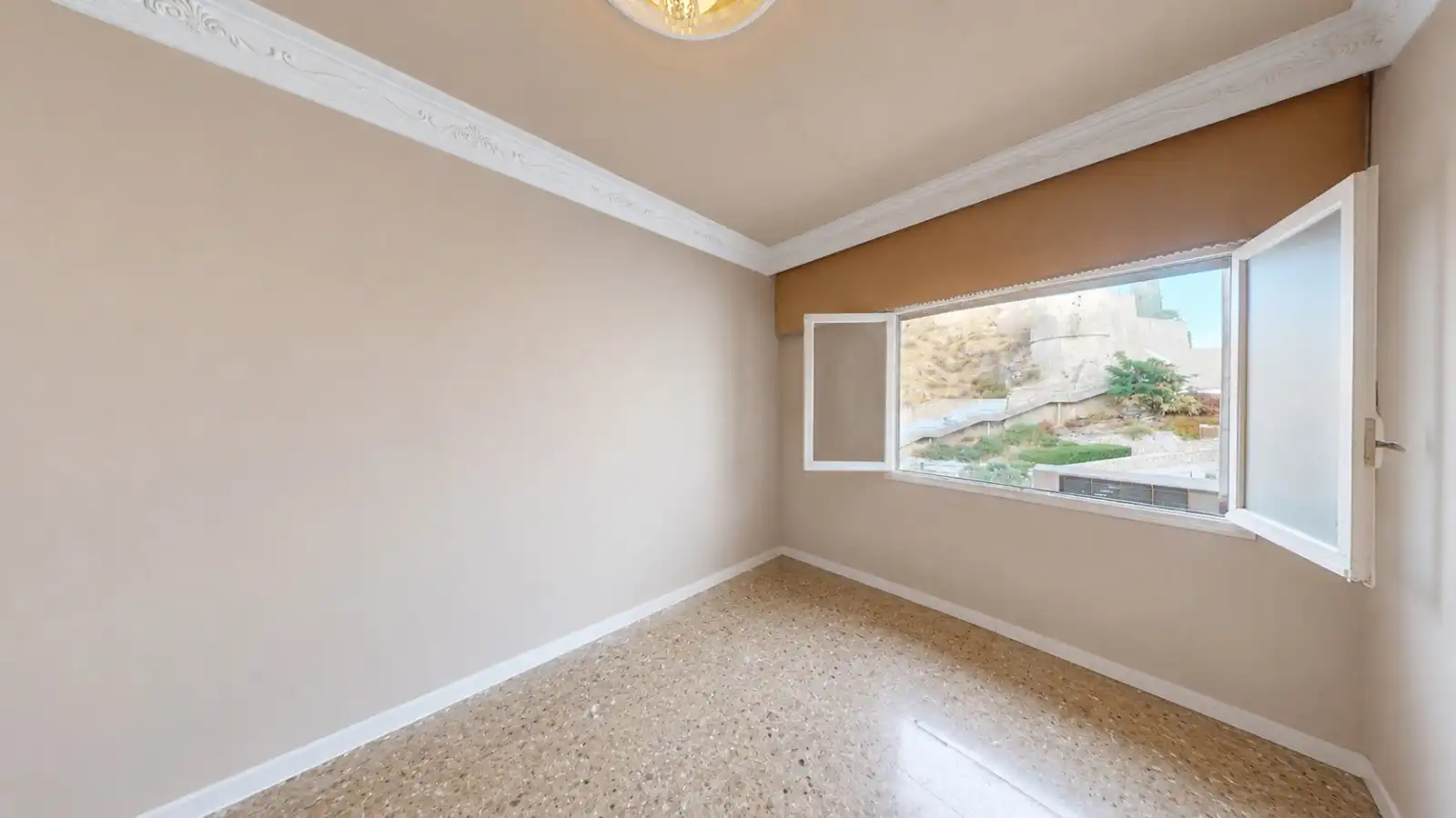 Flat with terrace for sale in Calle General Primo de Rivera, imagen 33