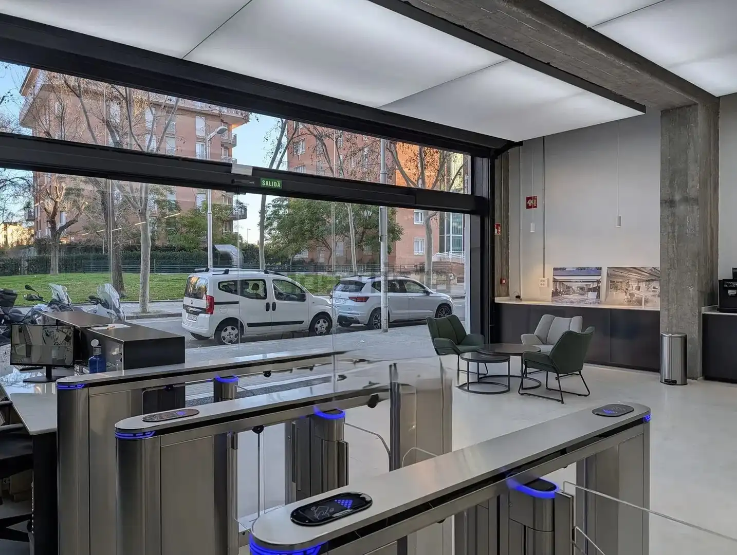 Office space with lift to rent in Carrer de Ramon Turró 23, imagen 8